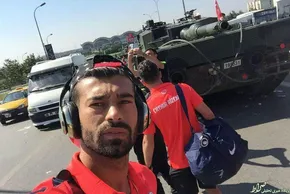 فیلم/عاقبت سلفی گرفتن با ملک سلمان
