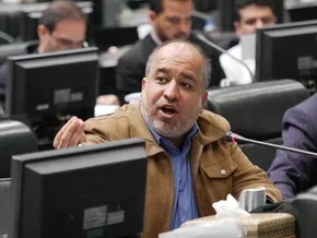 فیلم | خضریان: هواپیمایی آسمان با ۲۵۰۰ نیرو، فقط یک هواپیما دارد!