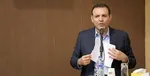 عزیزی خادم: با مهدوی‌کیا به توافق اولیه رسیده‌ایم