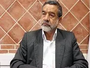 پشت جنگ قایم نشوید، آقایان کنار بکشید