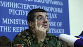 فیلم/ لحظه‌ی وحشتناک بمباران منازل شهر «استپاناکرت» توسط ارتش آذربایجان