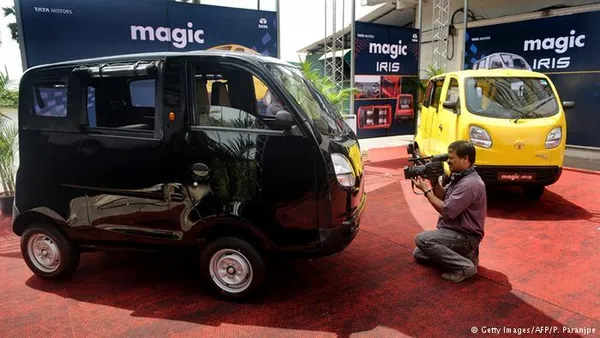 Tata Magic Iris

تاتا مجیک آیریس خودرویی است در کلاس مینی‌ون که از سال ۲۰۱۰ در هند تولید می‌شود.