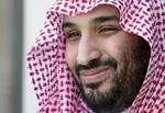 شریعتمداری: آمریکا سیلی خورده، شما چرا گریه می‌کنید؟
