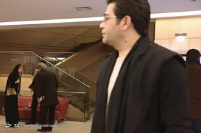 عکس/ آزاده نامداری کنار بازیگران زن پشتِ صحنه کنسرت