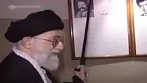 فیلم/سرگرمی رهبرانقلاب در سلول‌های زندان چه بود؟