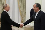تماس تلفنی وزیر خارجه فرانسه با عراقچی