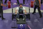 مدال طلای نماینده پاراوزنه بردار ایران در قهرمانی آزاد الجزایر