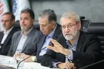 لاریجانی: دروغ است که ایران مذاکره نمی‌کند