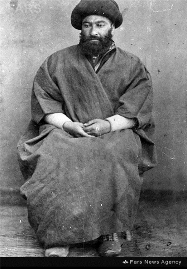 10- آیت‌الله سید‌اسدالله طباطبایی در دوران میانسالی