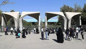 فیلم / ریزش سقف کلاس دانشگاه رازی ۱۱ دانشجو را روانه بیمارستان کرد