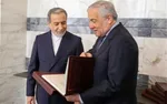 عراقچی با وزیر خارجه اسپانیا دیدار کرد