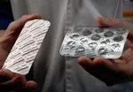 تزریق آمپول رمدسیور در منزل!/متخصصان قلابی بلای جان بیماران کرونایی