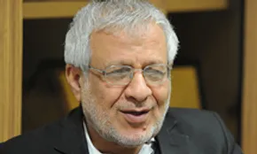 کاریکاتور/ احمدی‌نژاد، عارف، رضایی، قالی‌باف و ظریف سوار بر مترو