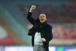 عکس| تبریک ویژه اوسمار ویرا پس از صعود پرسپولیس