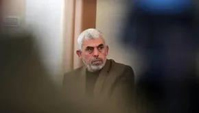 فیلمl نظر رهبر شهید درباره شهید یحیی السنوار