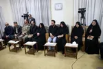 تصاویر| سید حسن خمینی با خانواده شهید باقری دیدار کرد