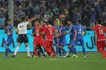 بیرانوند: به رونالدو گفتم سرمان را بردی چقدر داد می‌زنی