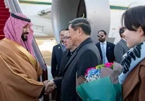فیلم| استقبال ترامپ از بن‌سلمان در کاخ سفید