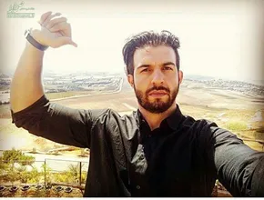 عکسي زيرخاکي از خبرنگار رُم در جنگ تحميلي