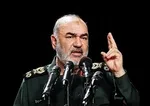 پشتیبانی از ولایت فقیه و حضور در صحنه‌های نیاز انقلاب، ضامن صیانت کشور