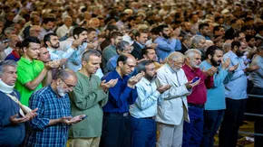 تصاویر/ اقامه نماز جمعه تهران