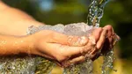 توزیع آب بسته‌بندی شده حقیقت دارد؟
