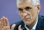 آیا افشانی