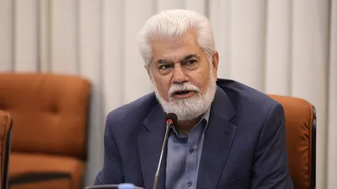 قائم‌پناه اشتباه بزرگی مرتکب شد؛ از حق غنی‌سازی نمی گذریم