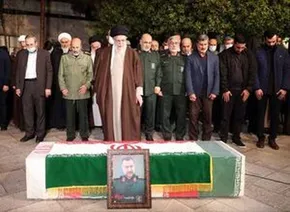 تصاویر / حضور مسئولان و شخصیت‌ها در مراسم تشییع سردار شهید زاهدی