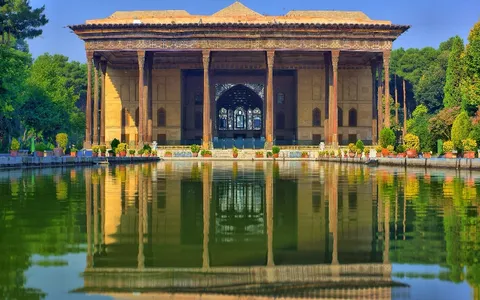 فیلم/ ویدیویی زیبا از کاخ چهل ستون اصفهان