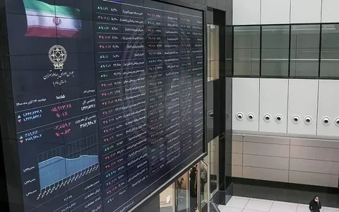 شاخص کل بورس در مسیر نزولی