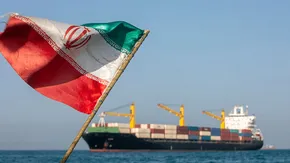 فیلم| سوتی جدید ترامپ پا منقلی: ایران باید تنگه ترامپ را باز کند