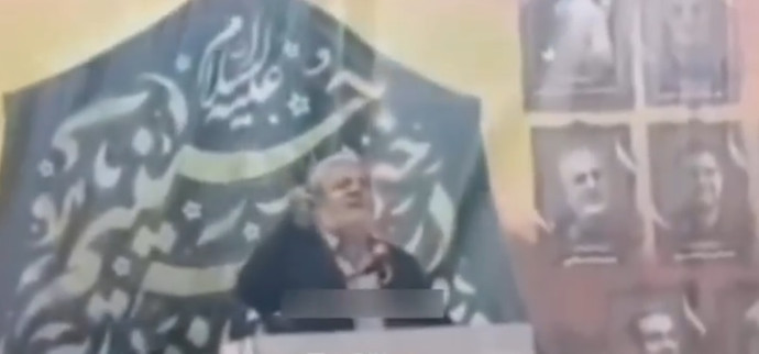 فیلم| مرگ ناگهانی کاندیدای انتخابات مجلس هنگام سخنرانی!