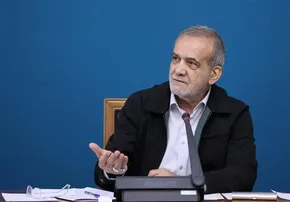 فیلم| ورود بدون محافظ رئیس‌جمهور به اورژانس استان تهران در اوج تهدیدات جنگی