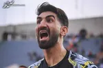 هواداران استقلال با بیرانوند درگیر شدند