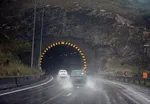 ترافیک نیمه‌سنگین در آزادراه تهران - کرج/ بارش برف در جاده چالوس
