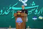 رهبر انقلاب: یاد شهدا، حرکت آفرین و حیات‌بخش است