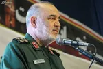 سرلشکر سلامی: آمریکایی‌ها ‌از منطقه خارج شده‌‌اند/ صهیونیست‌ها‌ خیره مانده‌اند