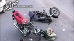 تصادف یه دستگاه خودروی آتش نشانی با یک اتوبوس