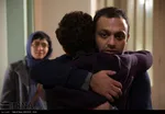 فیلم «نزدیکتر» به کارگرانی مصطفی احمدی داستان خانواده ای است که بعد از مدت ها دور هم جمع می شوند.