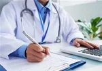 کیارستمی: پرونده پزشکیِ پدر به بن‌بست خورد