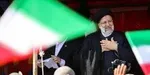 عکس / تعارف مُهر به ابراهیم رئیسی در نماز جمعه