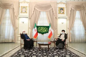 فیلم/ روحانی عدم لغو تحریم‌ها را به گردن مجلس انداخت!