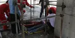 نجات معجزه‌آسای کارگر جوان پس از سقوط به چاه + تصاویر
