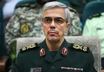 سرلشکر باقری: سالیانه ۲۰ هزار افسر وارد دانشگاه‌های نیرو‌های مسلح می‌شوند