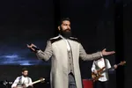 شعر خوانده‌ شده توسط زند وکیلی حاشیه‌ ساز شد