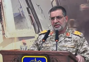 فیلم| سردار نائینی: ما تا آخرین لحظۀ جنگ به اسرائیل موشک شلیک کردیم