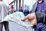 نقشه پنهان مافیای ارز؛ حذف دلار از بازار با جمع‌آوری پول نقد