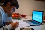 وزارت علوم: داوم آموزش مجازی با امکان استفاده از آرشیو و کلاس‌های آفلاین