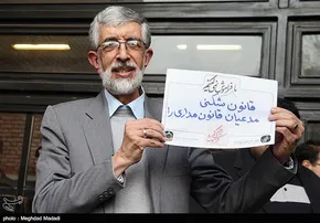 عکس/ خاتمى در لباس سربازى